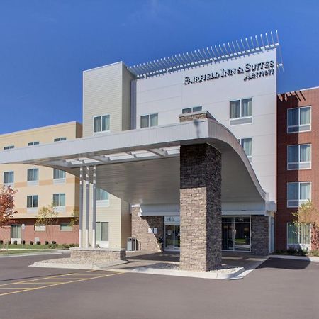 Fairfield Inn & Suites By Marriott Detroit Canton Buitenkant foto