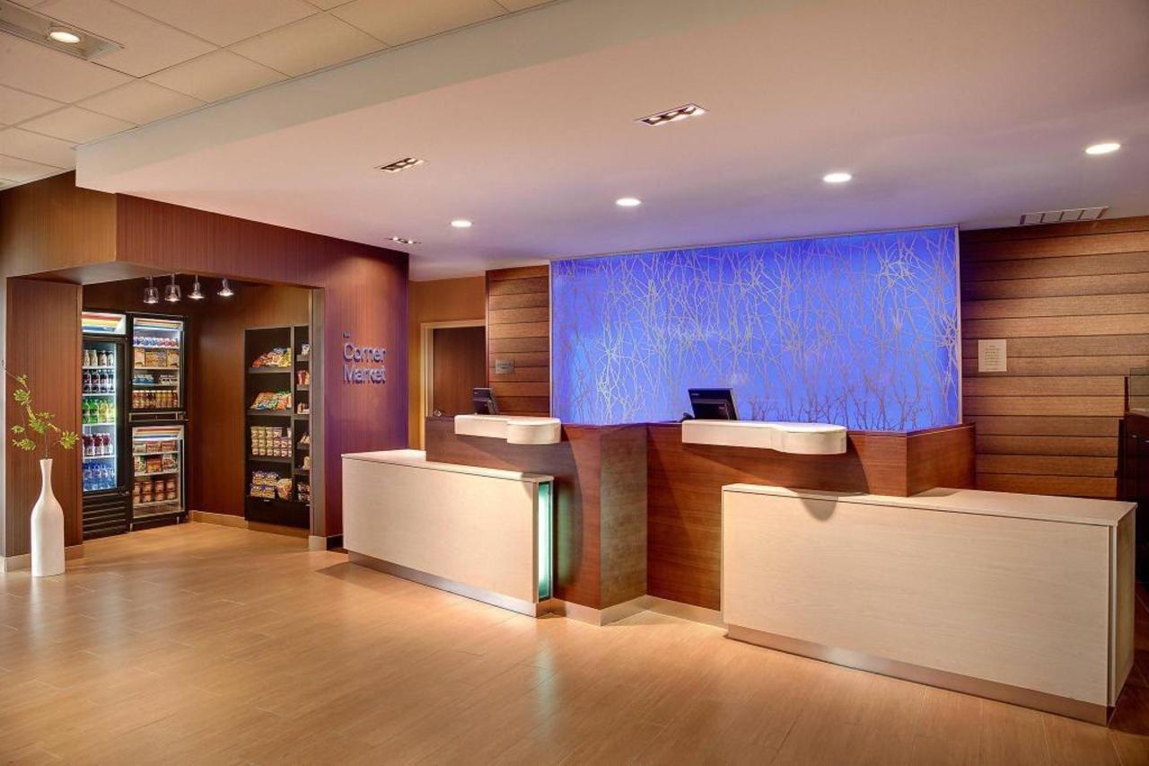 Fairfield Inn & Suites By Marriott Detroit Canton Buitenkant foto