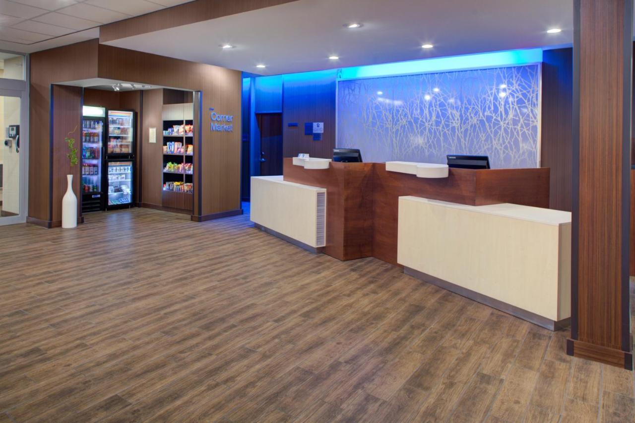 Fairfield Inn & Suites By Marriott Detroit Canton Buitenkant foto